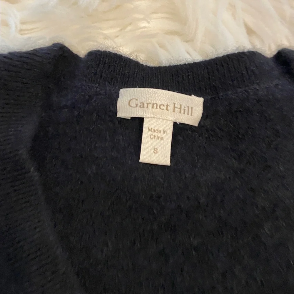 Garnet Hill Classic Black V-Neck Sweater 100% Cashmere length 21” bust 30” - Picture 8 of 8